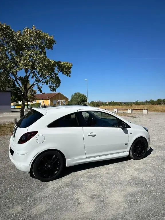 Gebraucht Opel Corsa OPC 101 PS (74 kW) 2012 Weiß Kleinwagen
