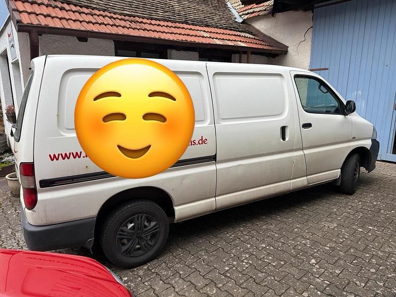 Gebraucht Toyota HiAce 95 PS (69 kW) 2007 Weiß Van / Kleinbus