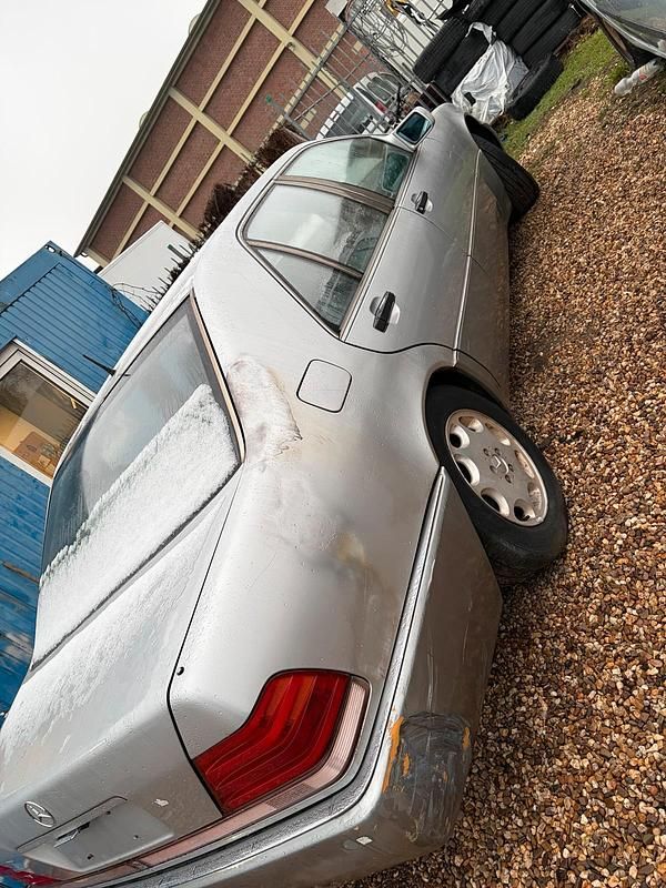 Gebraucht Mercedes S400 286 PS (210 kW) 1992 Silber Limousine