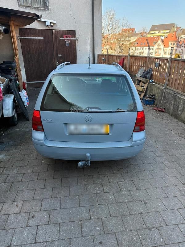 Gebraucht VW Golf IV 101 PS (74 kW) 2003 Silber Kombi