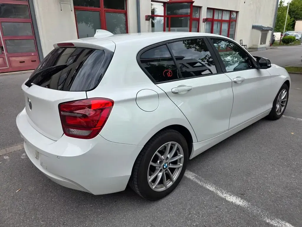 Gebraucht BMW 116 136 PS (100 kW) 2013 Weiß Kleinwagen