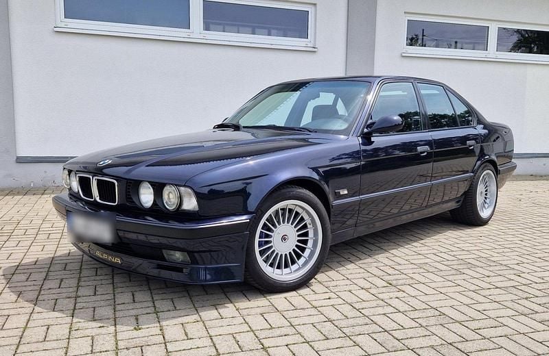 Blau Gebraucht 1994 BMW 525 Shadowline Limousine | 23.999 € - Bild 1/4