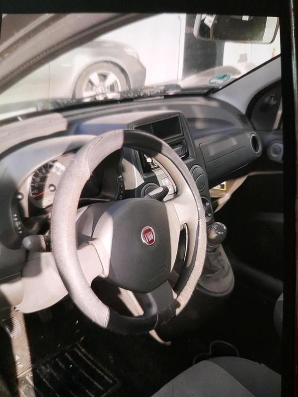 Gebraucht Fiat Panda 70 PS (51 kW) 2013 Kleinwagen