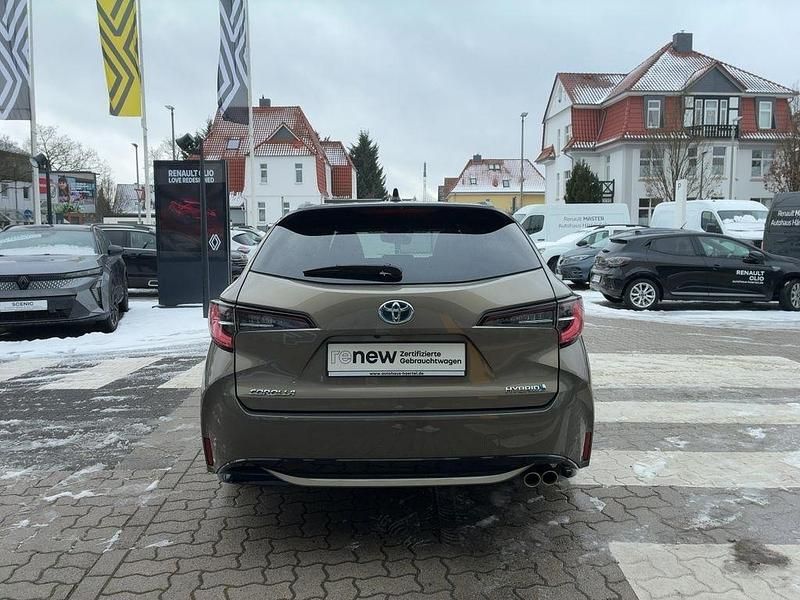Gebraucht Toyota Corolla Comfort 184 PS (135 kW) 2022 Oxide bronze (6x1)/ black mica (209) (bronze) Limousine