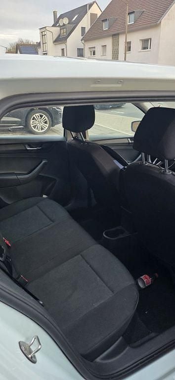 Gebraucht Skoda Rapid Active 110 PS (80 kW) 2019 Schwarz Kleinwagen