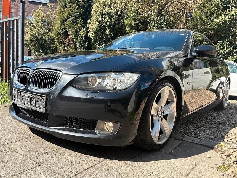 Gebraucht BMW 335 306 PS (225 kW) 2008 Schwarz Coupé