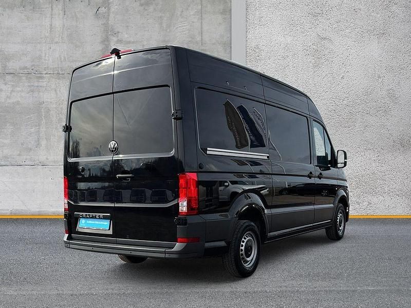 Gebraucht VW Crafter 140 PS (102 kW) 2025 Schwarz Van