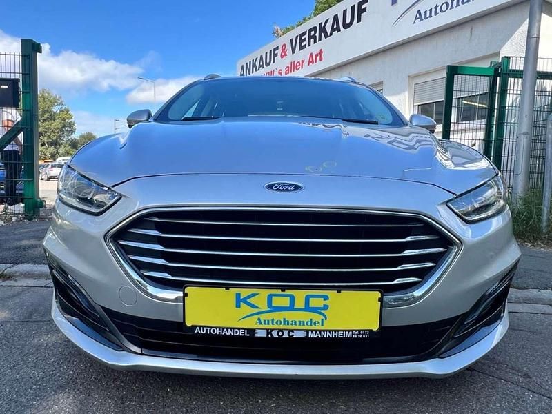 Gebraucht Ford Mondeo Trend 150 PS (110 kW) 2019 Polarsilber metallic Kombi