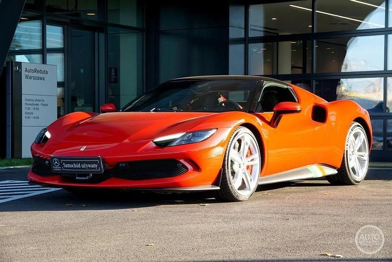 Gebraucht Ferrari 296 829 PS (609 kW) 2024 Rot