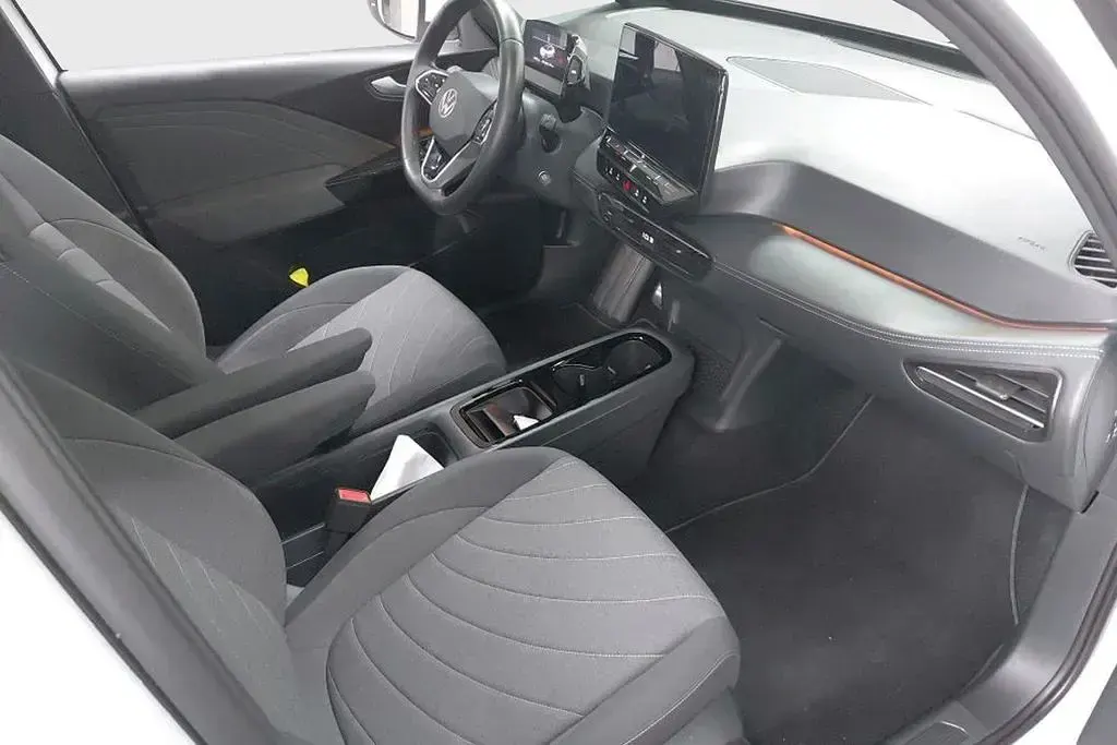 Gebraucht VW ID.3 Pro 150 kW (204 PS) 2024 Gletscherweiß metallic Kleinwagen