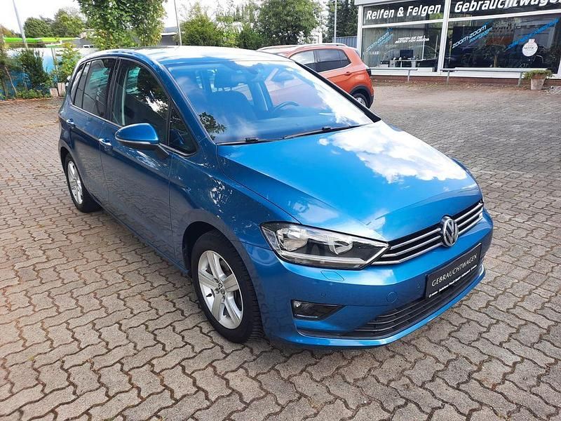 Blau Gebraucht 2015 VW Golf Sportsvan Comfortline Van / Kleinbus | 12.980 € (Guter Preis) - Bild 1/3