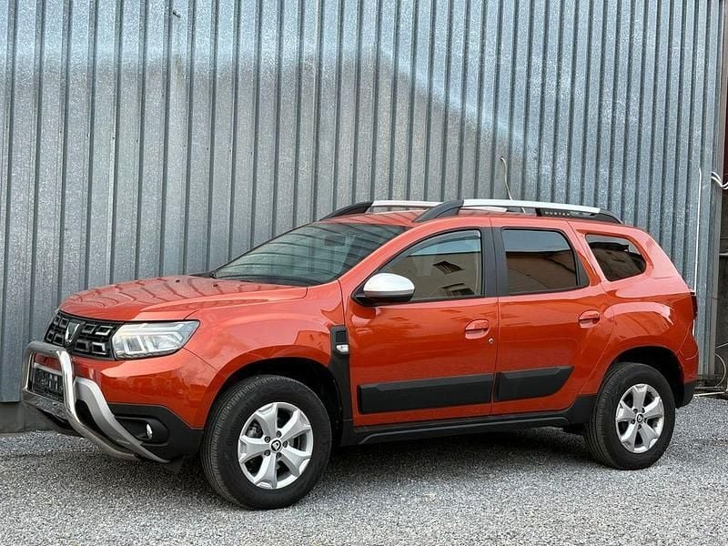 Orange Gebraucht 2022 Dacia Duster Prestige SUV | 18.500 € (Guter Preis) - Bild 1/4