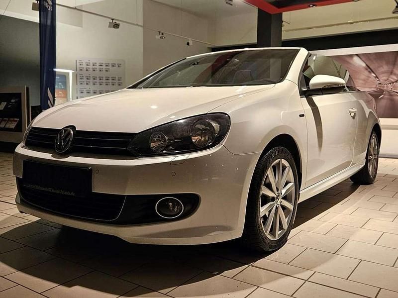 Snow white pearl effect Gebraucht 2016 VW Golf Cabriolet Cabrio | 15.500 € - Bild 1/1