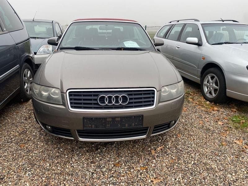 Beige Gebraucht 2003 Audi A4 Cabriolet Sport Cabrio | 2.350 € (Superpreis) - Bild 1/4