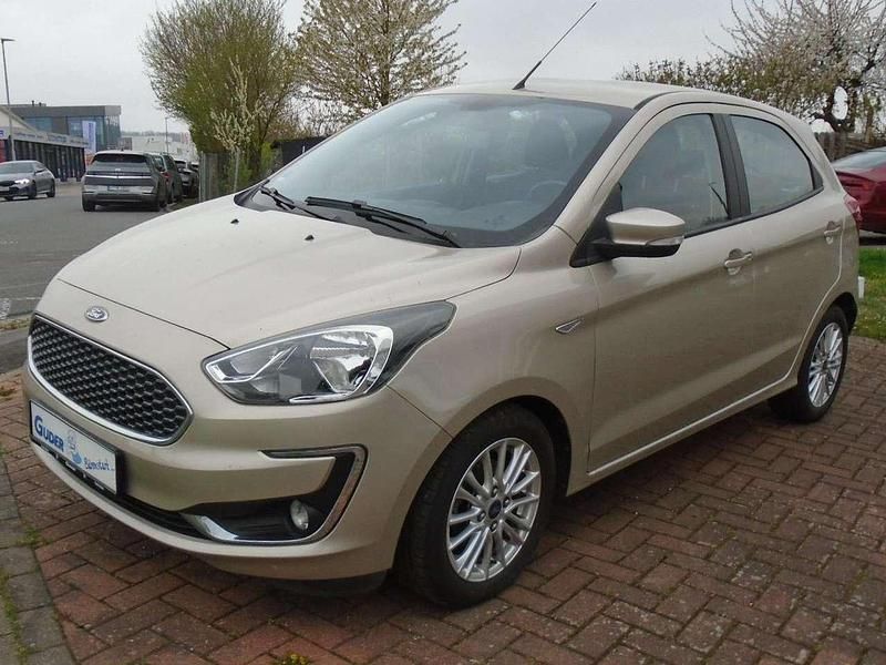 Gebraucht Ford Ka Cool & Connect 86 PS (63 kW) 2019 Weißgold metallic Limousine