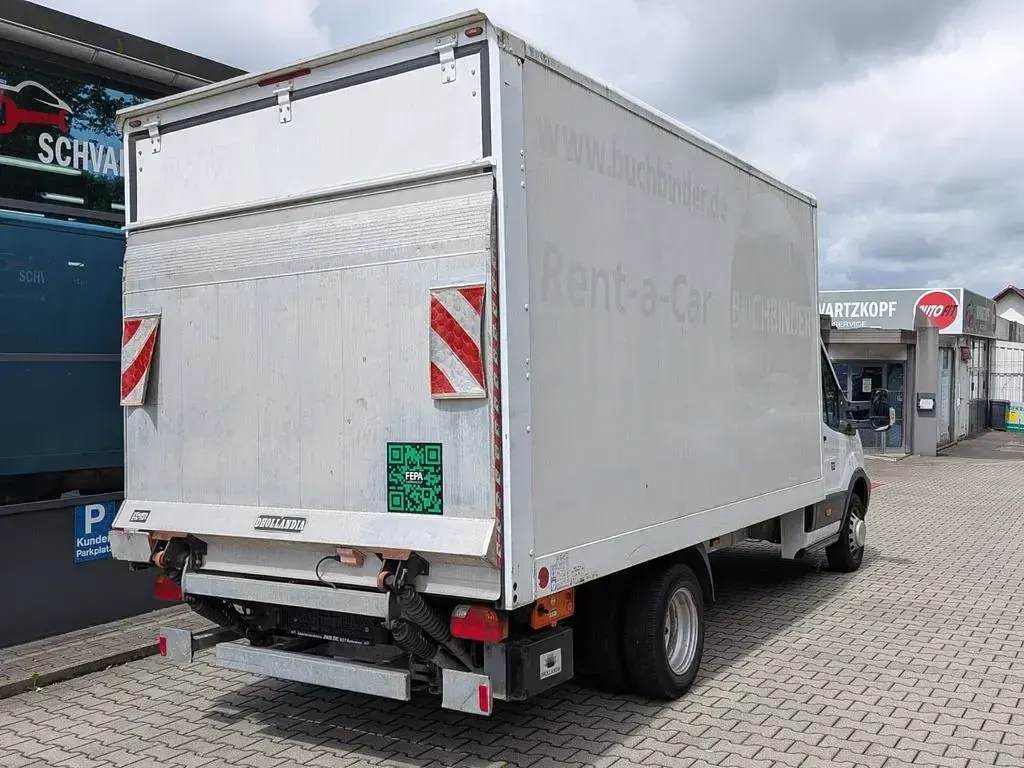 Gebraucht Ford Transit 131 PS (96 kW) 2018 Weiß
