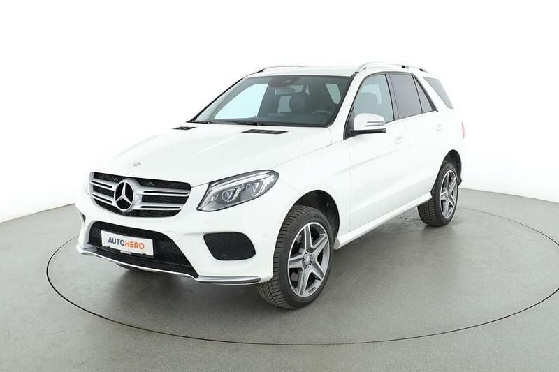 Weiß Gebraucht 2016 Mercedes GLE350 AMG line SUV | 42.890 € (Fairer Preis) - Bild 1/3