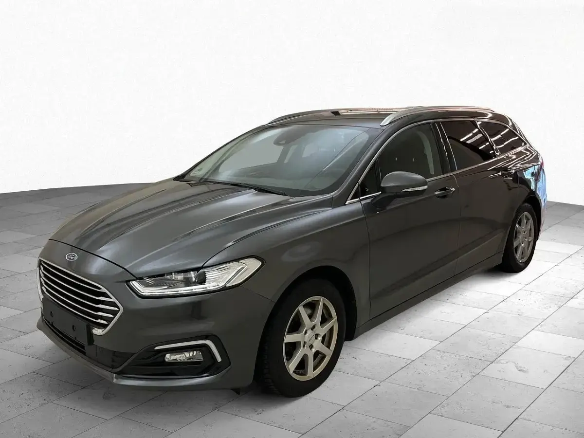 Usado Ford Mondeo 150 CV (110 kW) 2022 Gris Familiar