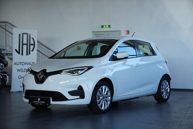 Gebraucht Renault Zoe Experience 50 kW (69 PS) 2021 Gletscherweiss Kleinwagen