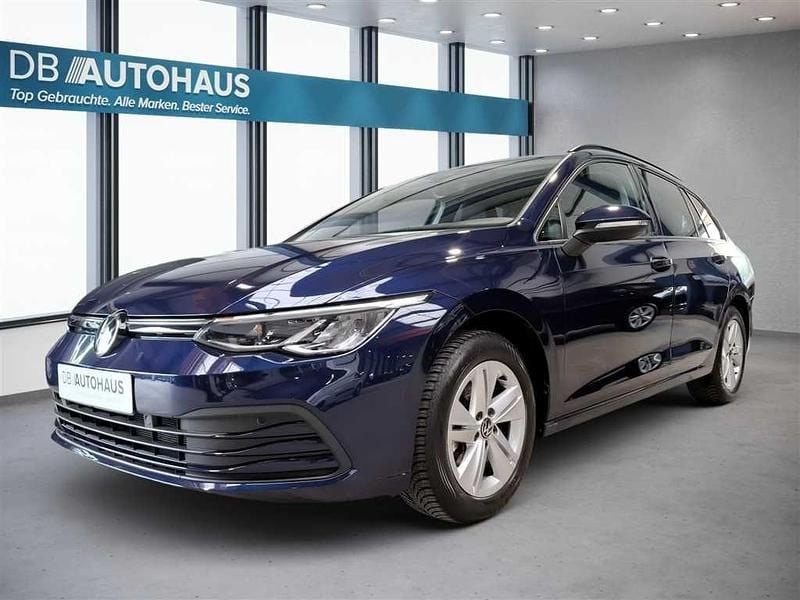 Blau Gebraucht 2023 VW Golf VIII Life Kombi | 21.650 € (Guter Preis) - Bild 1/4