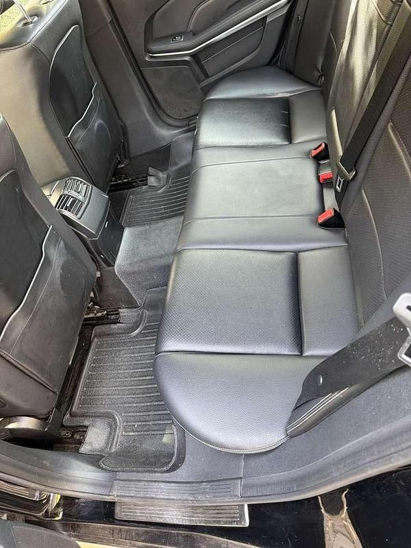 Gebraucht Mercedes E200 136 PS (100 kW) 2015 Schwarz Limousine