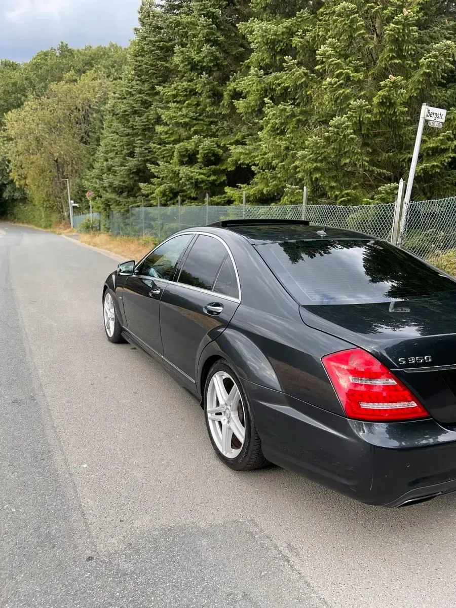 Gebraucht Mercedes S350 258 PS (189 kW) 2012 Schwarz Limousine