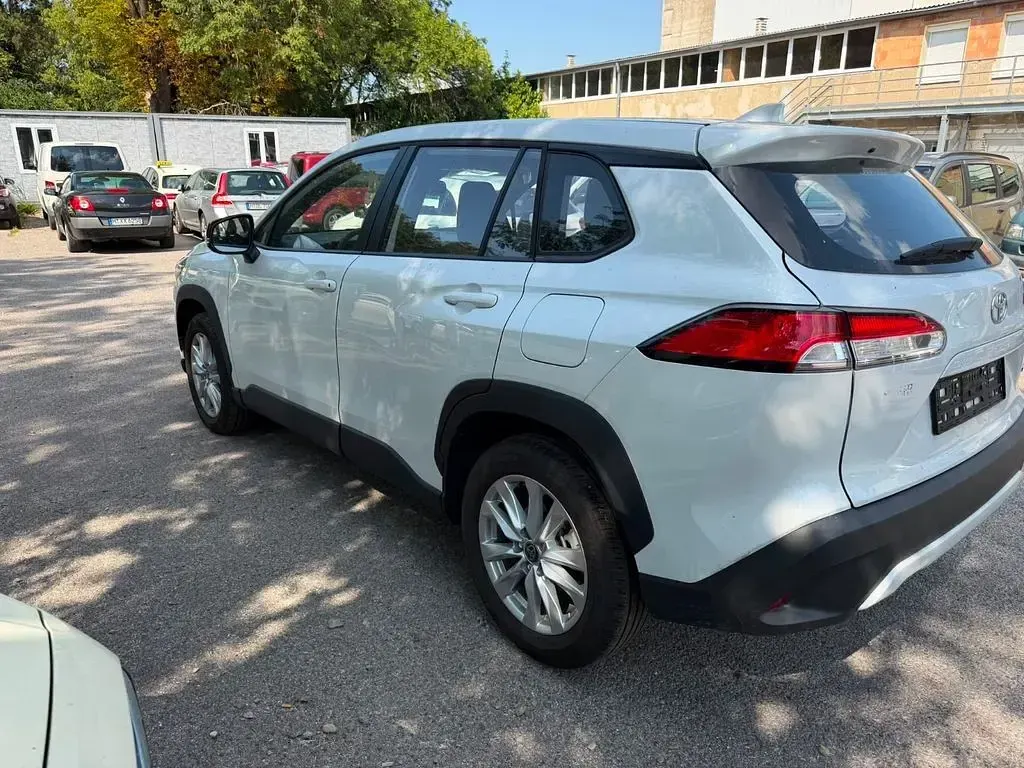 Gebraucht Toyota Corolla Cross 196 PS (144 kW) 2026 Weiß SUV
