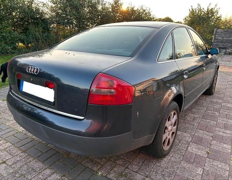 Gebraucht Audi A6 168 PS (123 kW) 2001 Violet Limousine