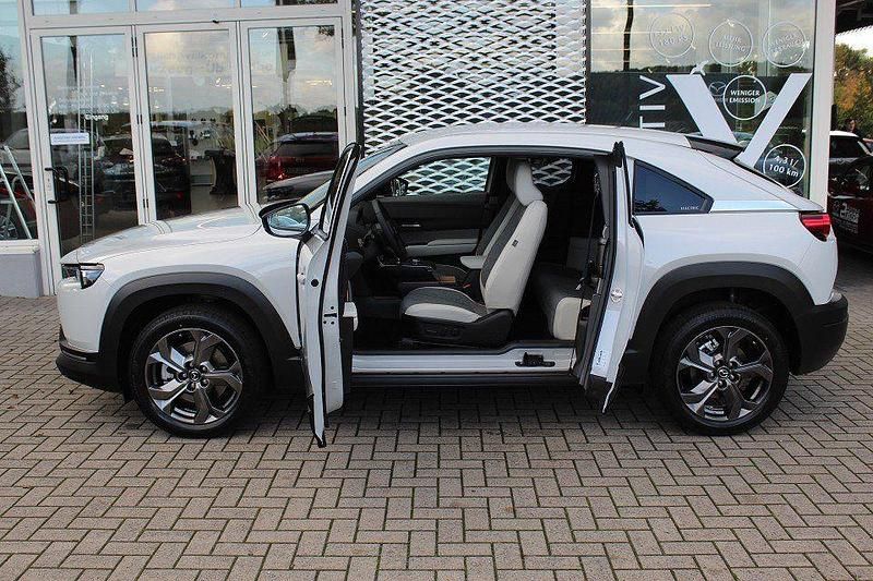 Gebraucht Mazda MX30 Ad'Vantage 80 kW (110 PS) 2022 Purweiß SUV