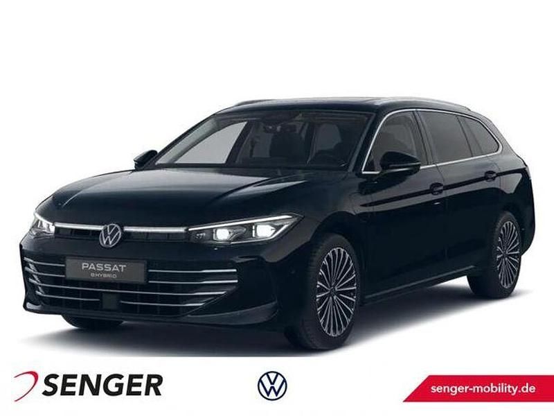 Gebraucht VW Passat Elegance 150 PS (110 kW) 2025 Grenadillschwarz Kombi