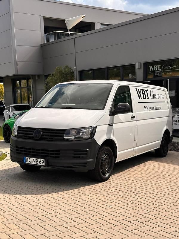 Weiß Gebraucht 2018 VW T6 Van | 8.995 € - Bild 1/4