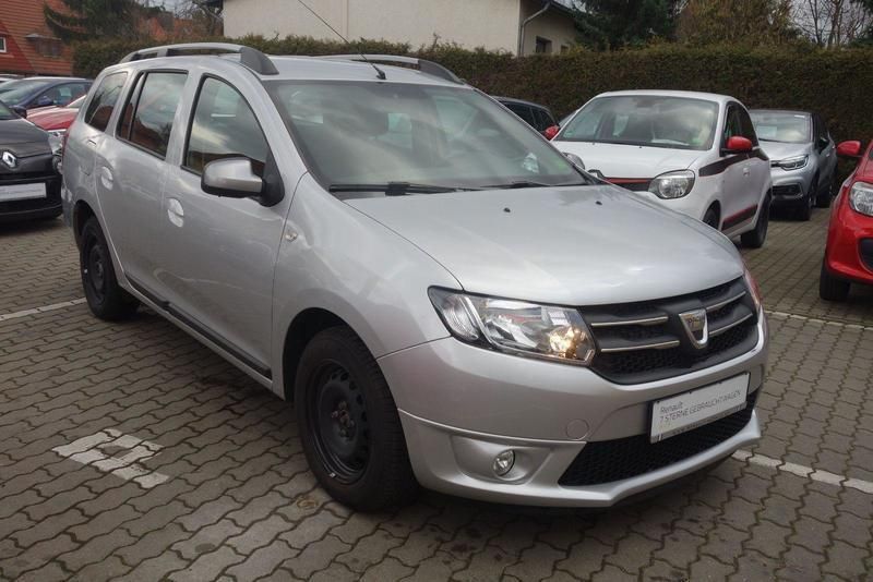 Verkauft Dacia Logan MCV 1.2 16V Celeb., gebraucht 2015 ...