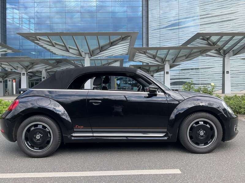 Schwarz Gebraucht 2014 VW Beetle Cup Cabrio | 13.888 € (Guter Preis) - Bild 1/4