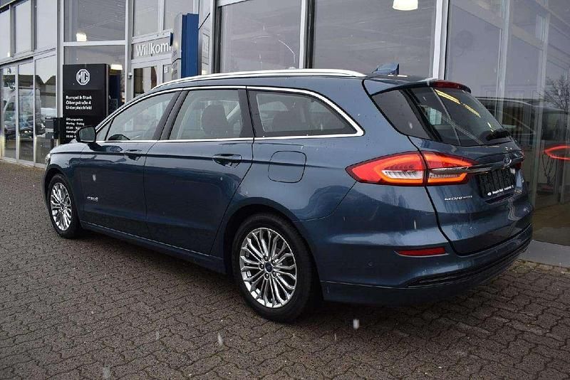 Gebraucht Ford Mondeo Titanium 188 PS (138 kW) 2020 Blau Limousine