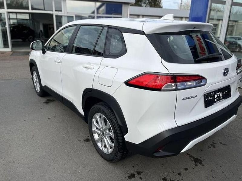 Gebraucht Toyota Corolla Cross Active 2024 Weiss SUV