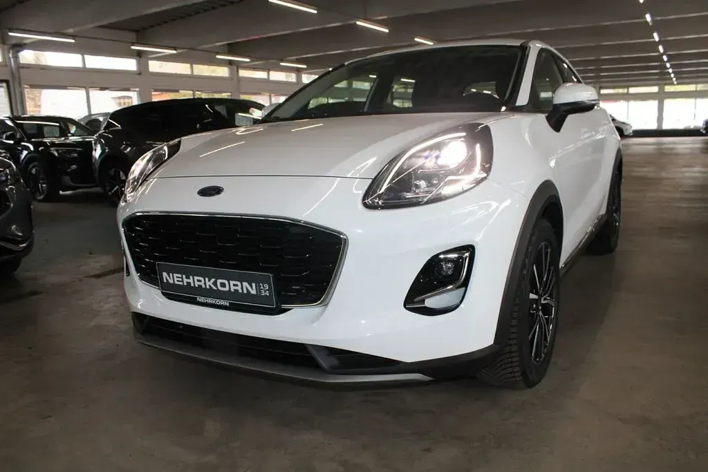 Gebraucht Ford Puma Titanium 125 PS (91 kW) 2022 Weiß SUV