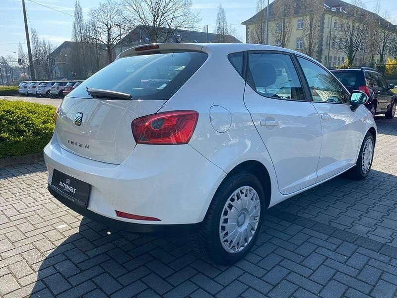 Gebraucht Seat Ibiza Style 69 PS (50 kW) 2009 Weiß Limousine
