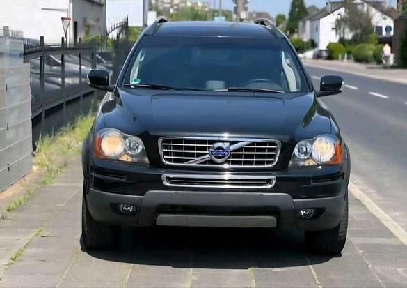 Schwarz Gebraucht 2011 Volvo XC90 SUV | 16.300 € - Bild 1/4