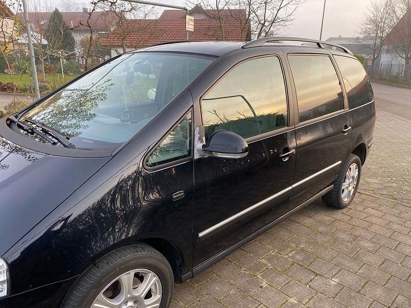 Gebraucht VW Sharan Sportline 140 PS (102 kW) 2010 Schwarz Van / Kleinbus
