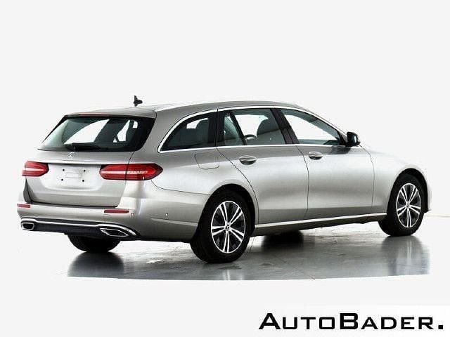 Gebraucht 2022 Mercedes E220 | 35.595 € - Bild 1/4