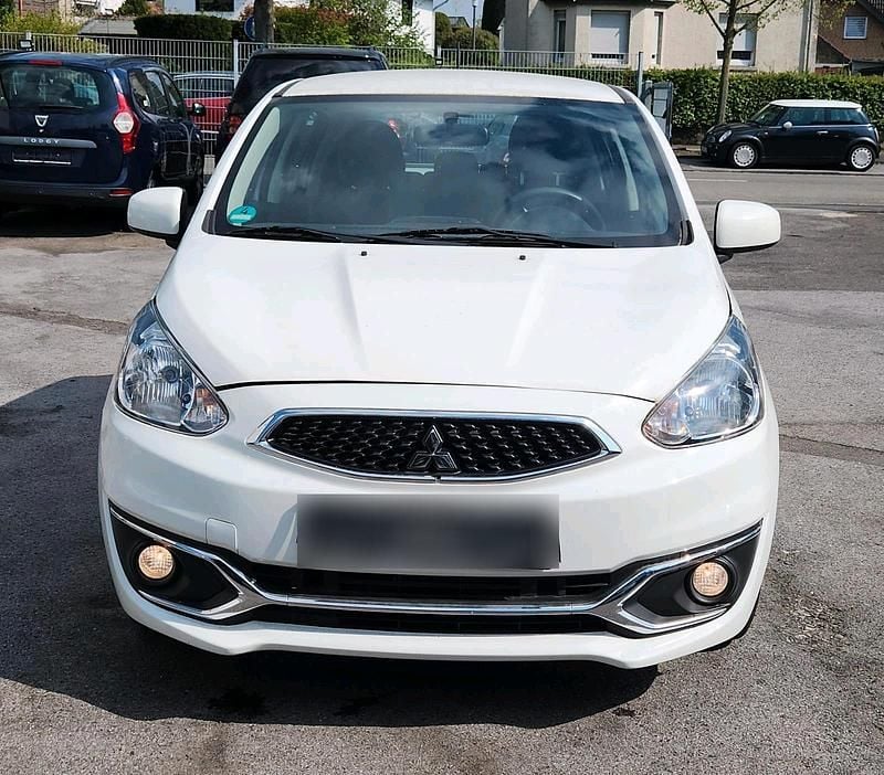 Usado Mitsubishi Space Star 71 HP (52 kW) 2017 Branco Citadino