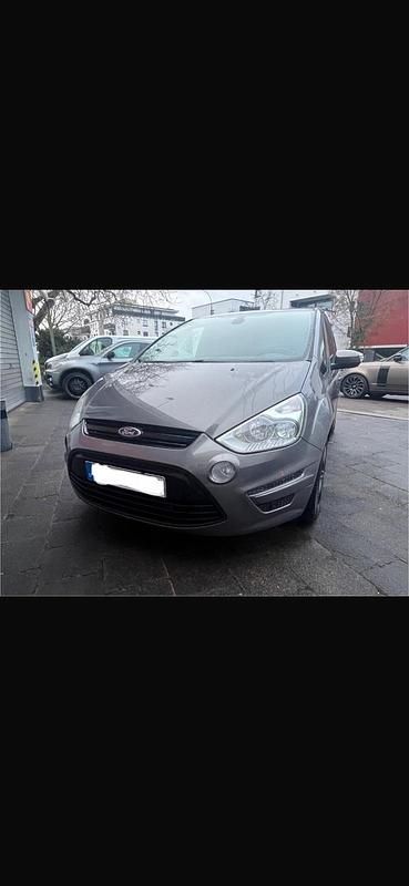 Gebraucht Ford S-MAX S 140 PS (102 kW) 2013 Grau Van / Kleinbus