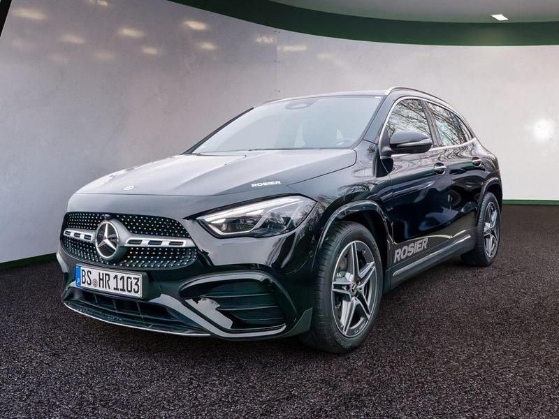 Gebraucht Mercedes GLA180 AMG line 136 PS (100 kW) 2025 Schwarz SUV