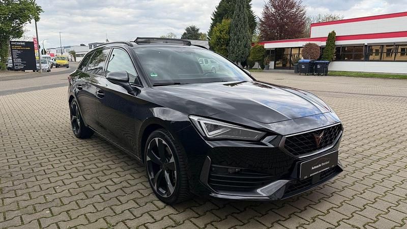 Second-hand Cupra Leon 190 CP (139 kW) 2023 Negru Break