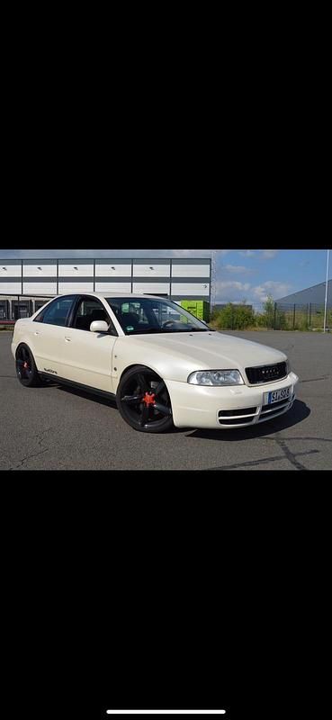 Gebraucht Audi S4 Basis 265 PS (194 kW) 1995 Weiß Limousine