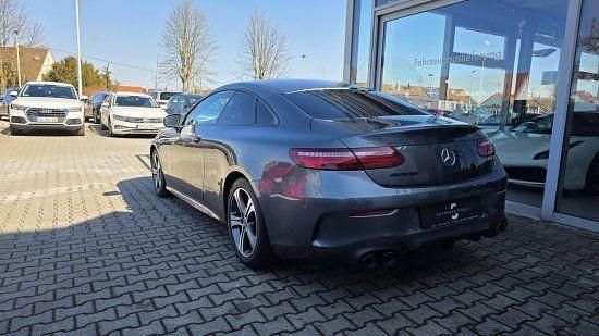 Gebraucht Mercedes E220 AMG line 194 PS (142 kW) 2017 Grau Coupé