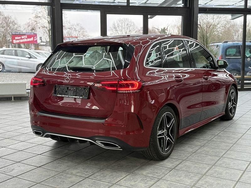 Gebraucht Mercedes B200 AMG line 150 PS (110 kW) 2021 Designo metallic Van / Kleinbus