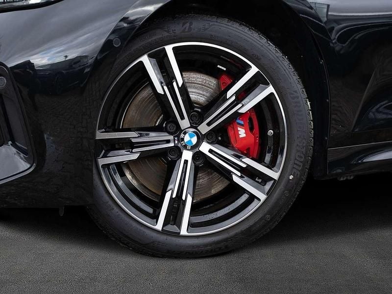 Gebraucht BMW 340 374 PS (275 kW) 2025 Black sapphire metallic Kombi