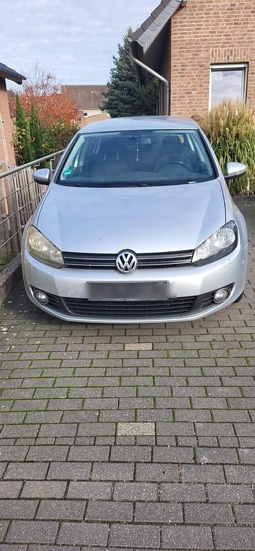 Silber Gebraucht 2009 VW Golf VI Limousine | 3.650 € (Fairer Preis) - Bild 1/4