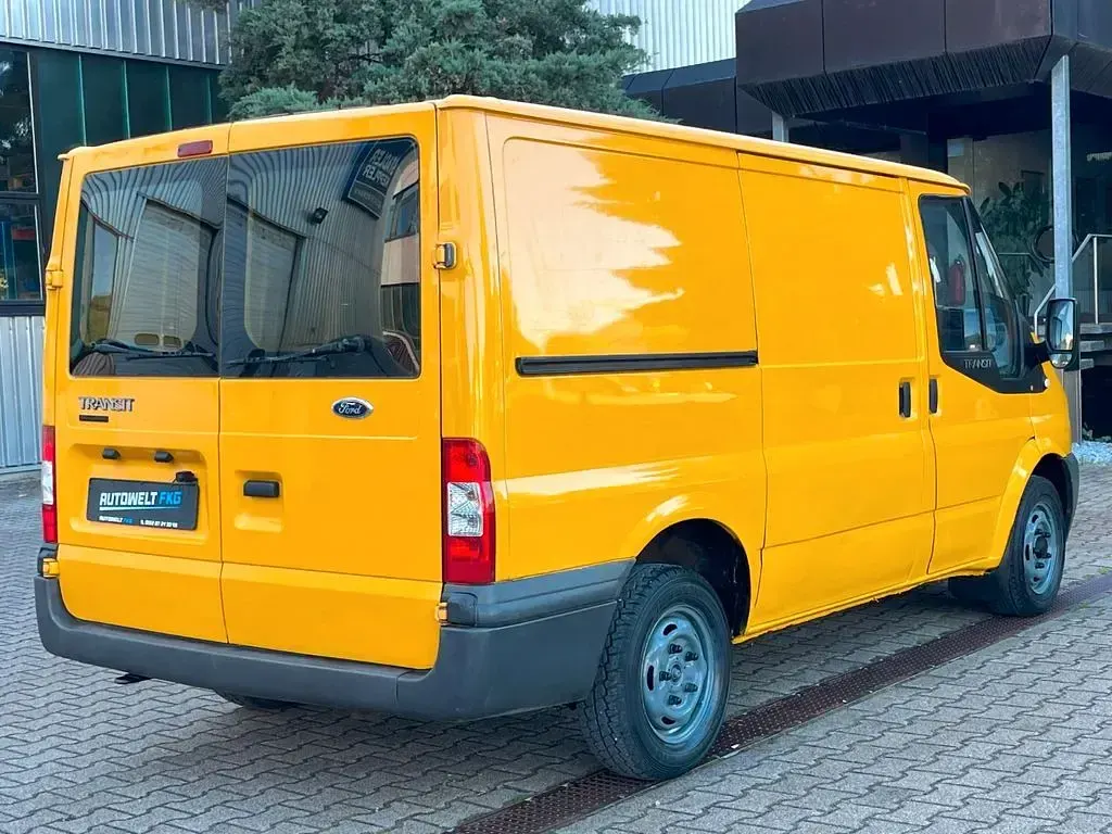 Gebraucht Ford Transit 86 PS (63 kW) 2007 Gelb Van / Kleinbus